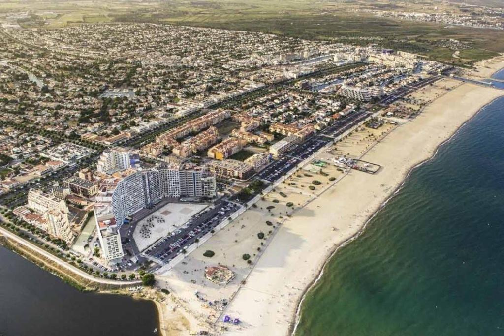 Costa Brava Acollidor Apartament Amb Gran Terrassa Per A 3 Persones Castello  D'Empuries Eksteriør bilde